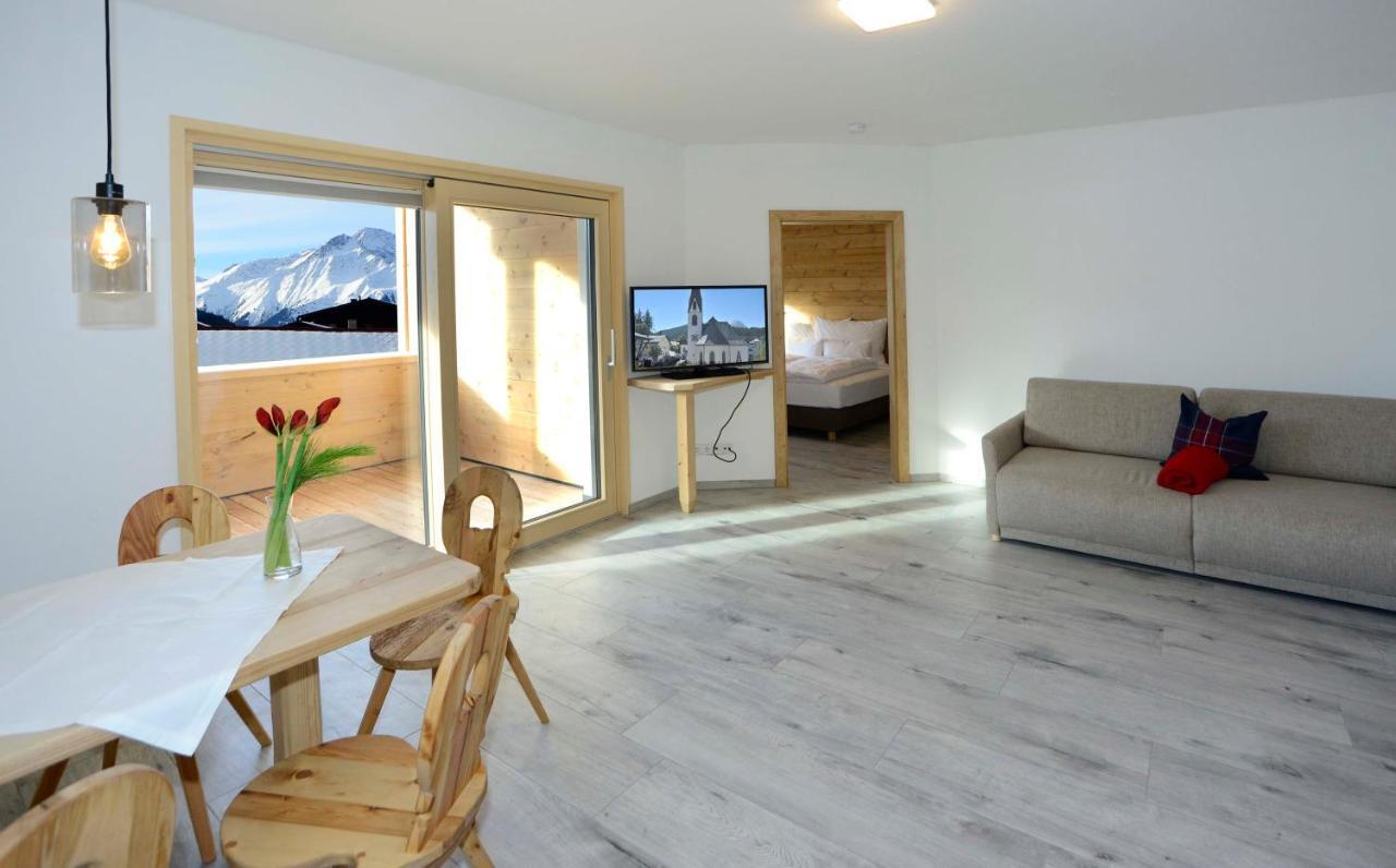 Birklstueberl Restaurant Und Appartement เซเฟลด์ อิน ทิโรล ภายนอก รูปภาพ